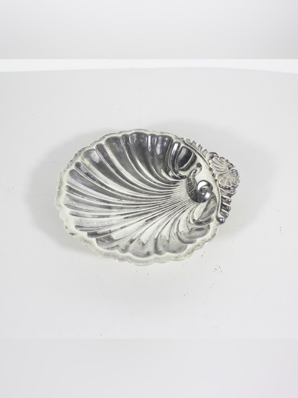 Small Vintage Silver Clam Shell Bowl with Feet Sheffield Reproduction